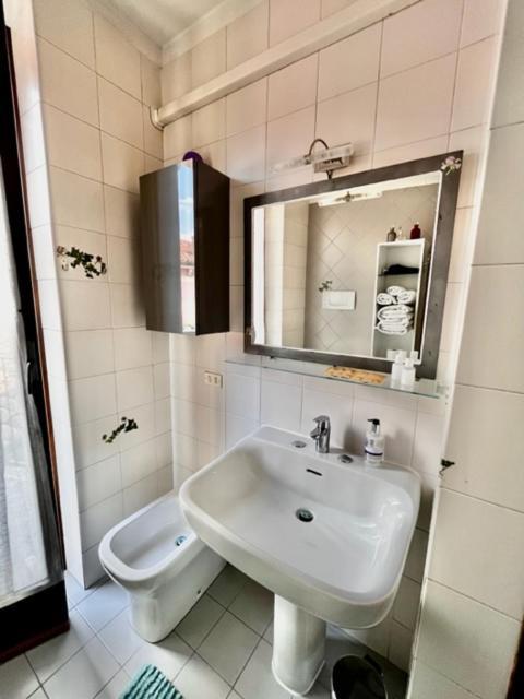 Hotel Casanova Loc Turistica Verona Esterno foto